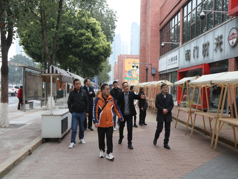 图1.jpg